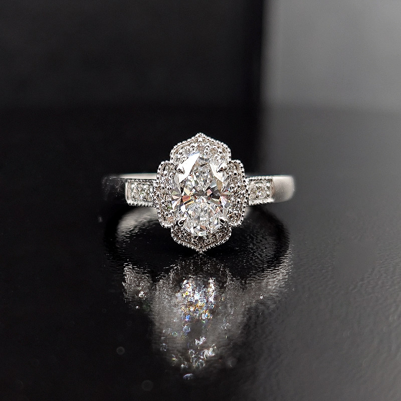 Oval Cut Floral Deco Halo Cultivated Diamond With Pave Shoulder Slim Band front view