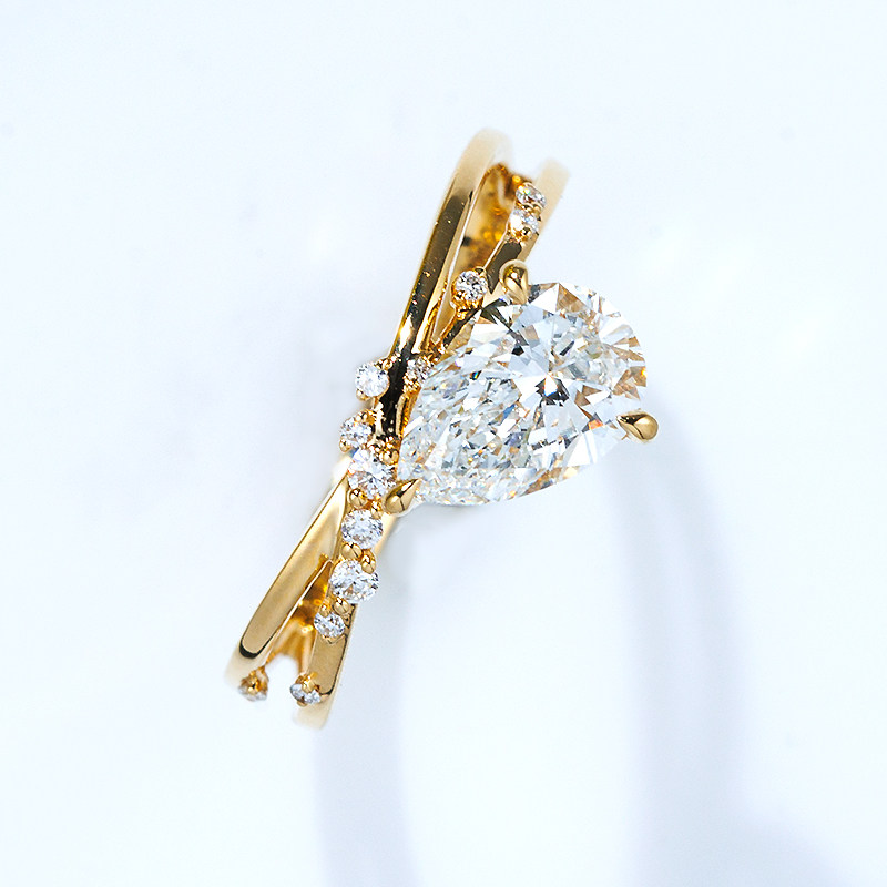 Pear Cut Solitaire Stackable Lab Diamond Engagement Ring With Split Double Band top view