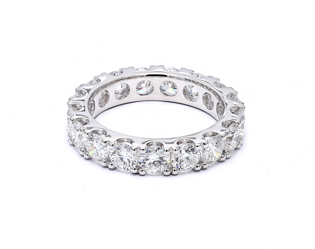 Full Eternity Setting Comfort Fit Wedding Ring in 18K White Gold