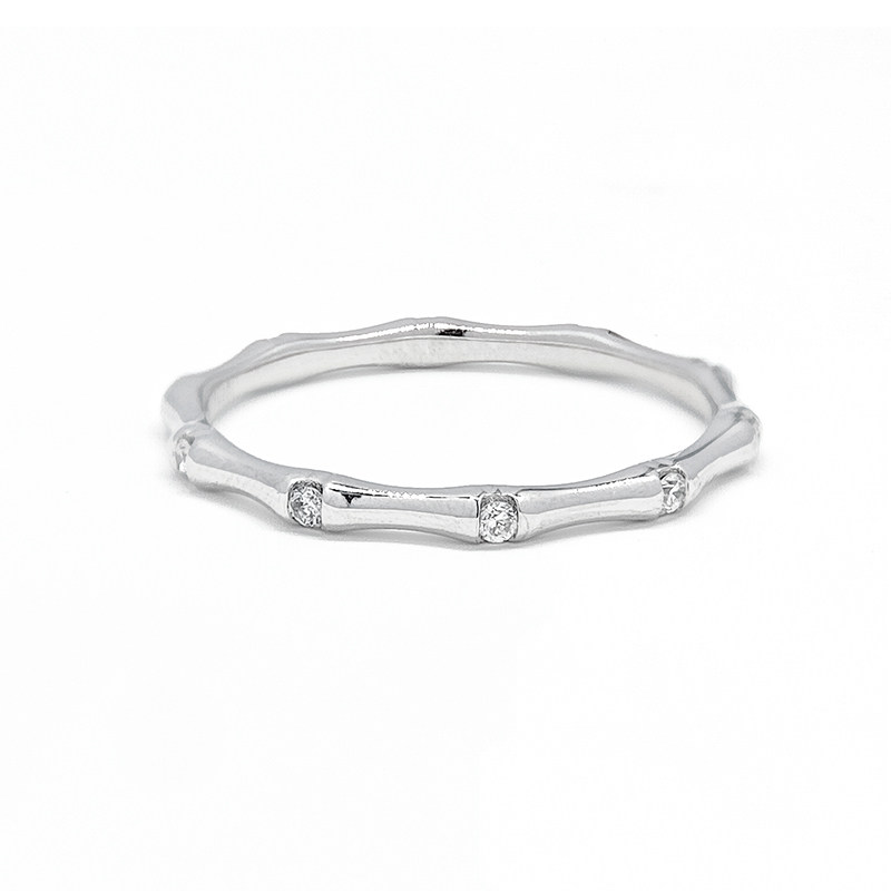 Bamboo Motif Bezel White Gold Synthetic Diamond Slim Stackable Fashion Band close up