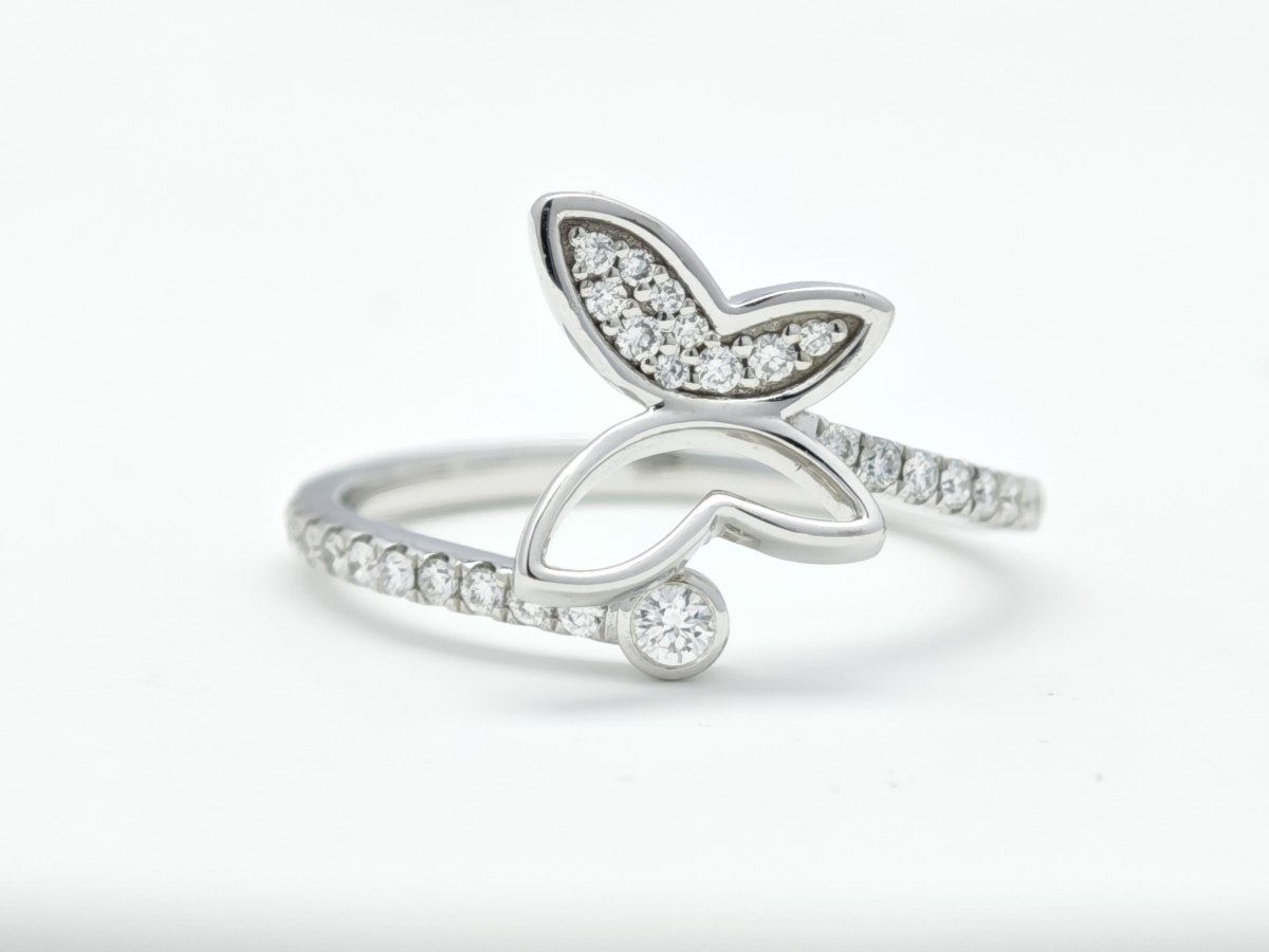 Butterfly Motif Pave White Gold Cultured Diamond Unique Bypass Fashion Ring