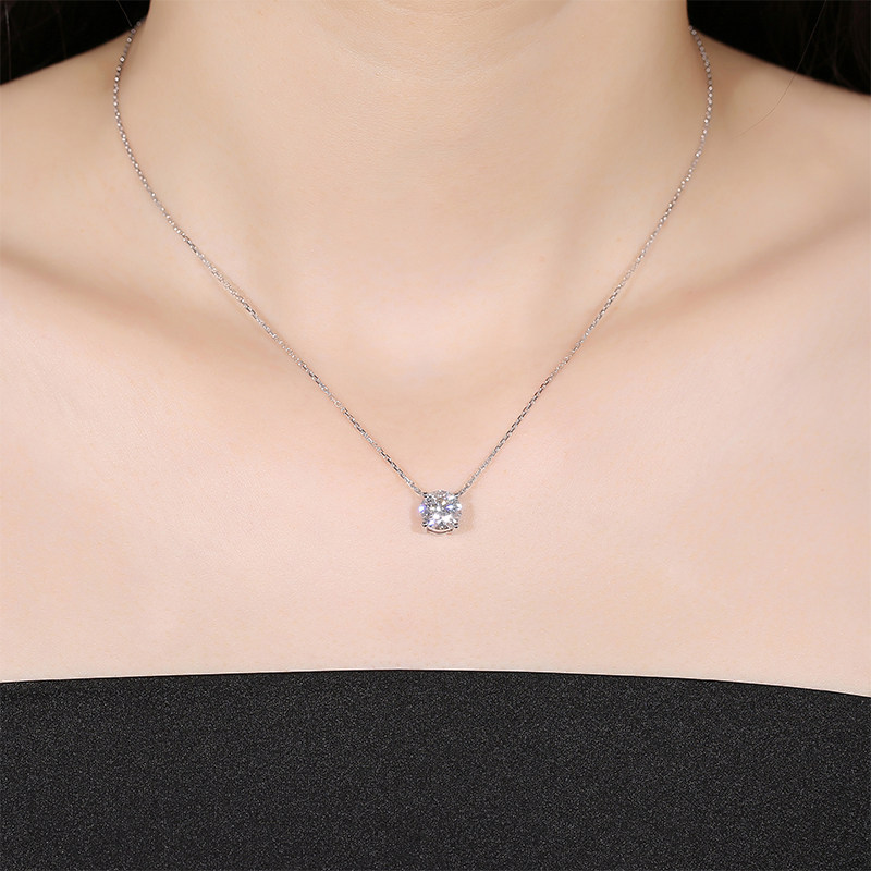 Solitaire 4 Prong Round Cut Cultivated Diamond Necklace in White Gold wearing efect