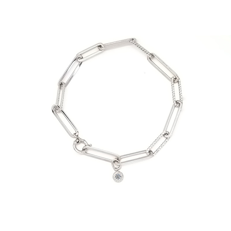 Interlocking Paperclip Solar Motif Round Bubble Bezel Lab Diamond Charm Bracelet in white gold
