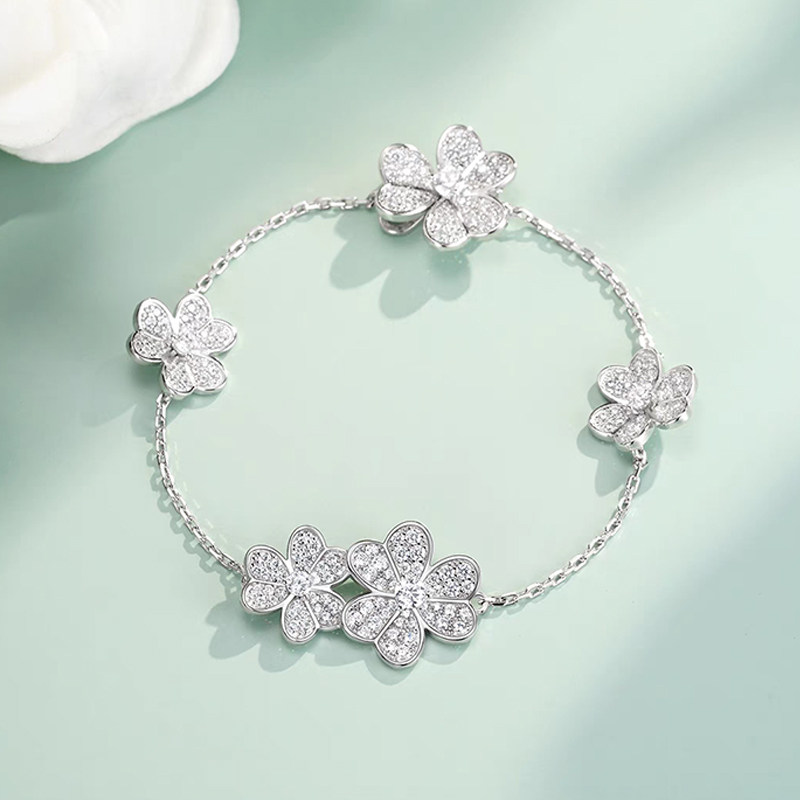 5 Three-Leaf Clover Motif Alternating Pave Lab Created Diamond Bracelet
