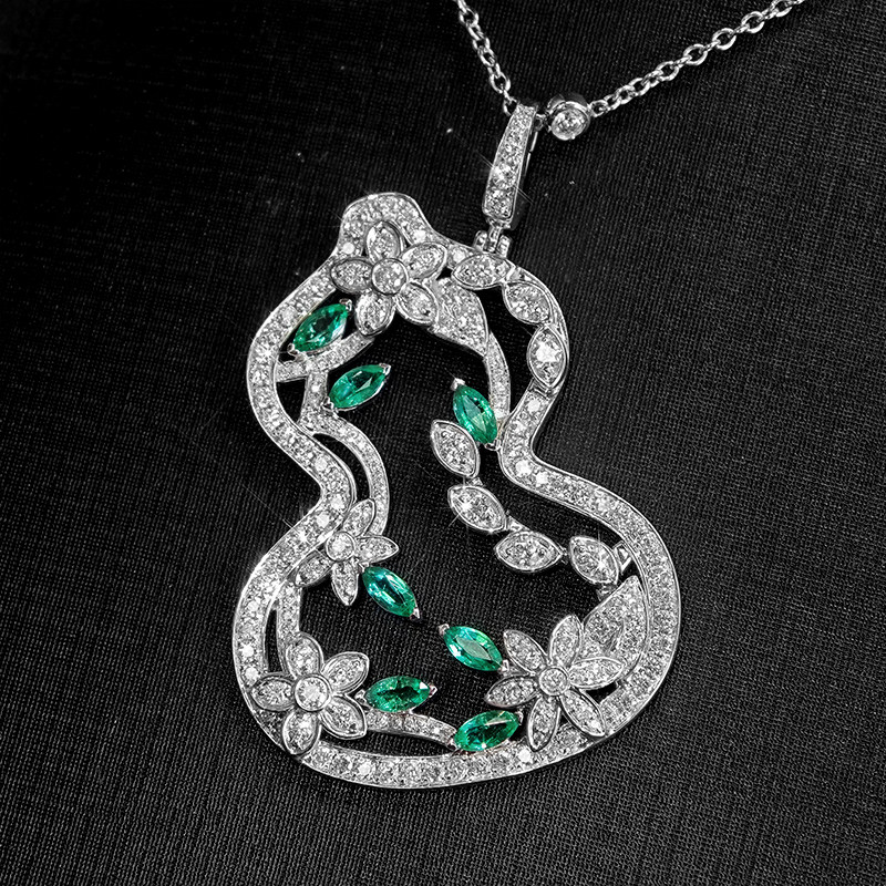 Open Hollow Gourd Frame Floral & Leaf Motif Lab Diamond Pendant near view