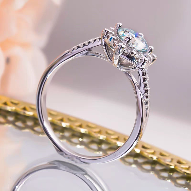 Eternity Halo Multi Prongs Cultured Diamond Engagement Ring with Partially Twisted Double Bands details