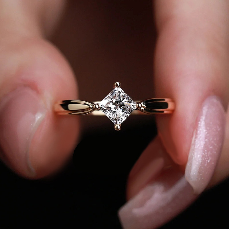 Brilliant Princess Cut Vertical Setting Diamond Ring With Polished Flat Shank with Side Frames