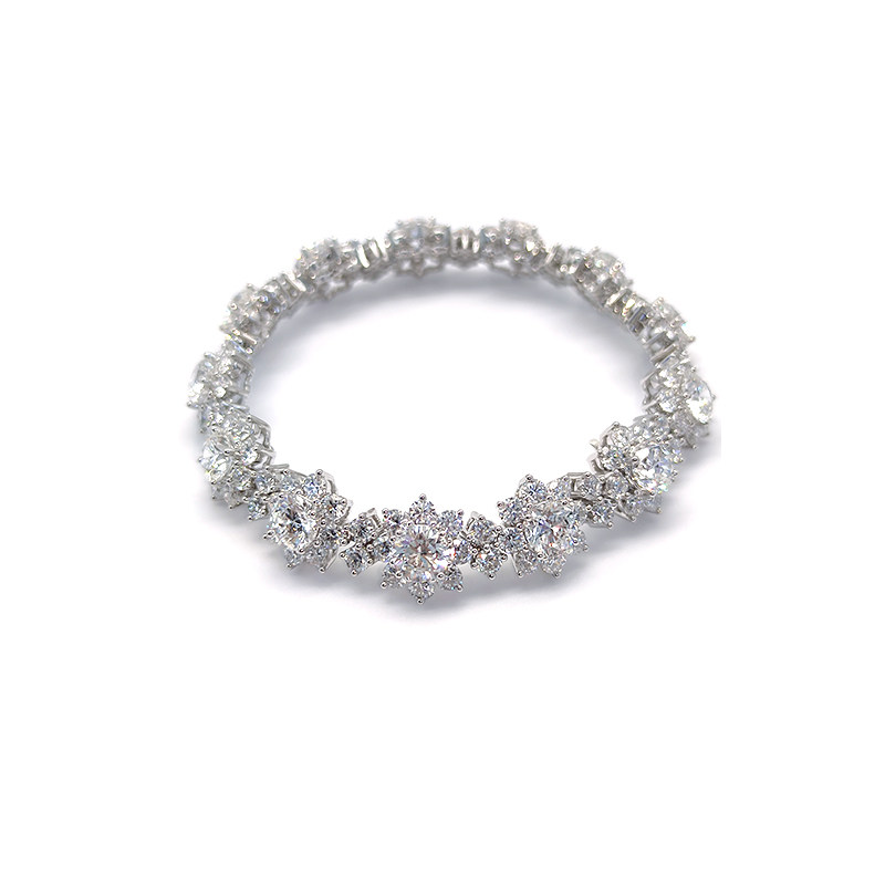 Sparkling Continuous Floral Motif Ethical Lab Diamond Bracelet in White Gold